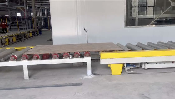 購入 メラミンの自動短サイクルプレスライン 基板貯蔵 2.75kw online manufacture